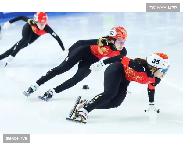 小将杨婧茹首次成年组世巡赛体验，与顶尖选手过招积累经验